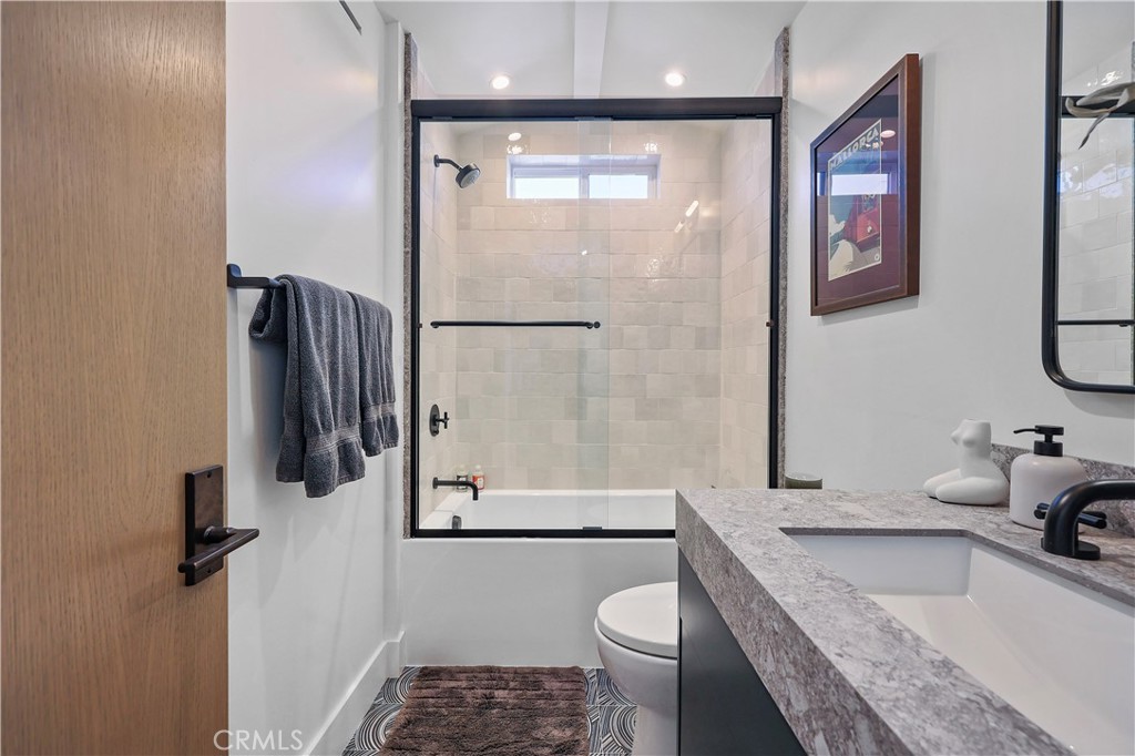 508 1/2 Goldenrod Avenue, Corona Del Mar CA 92625 - photo 9