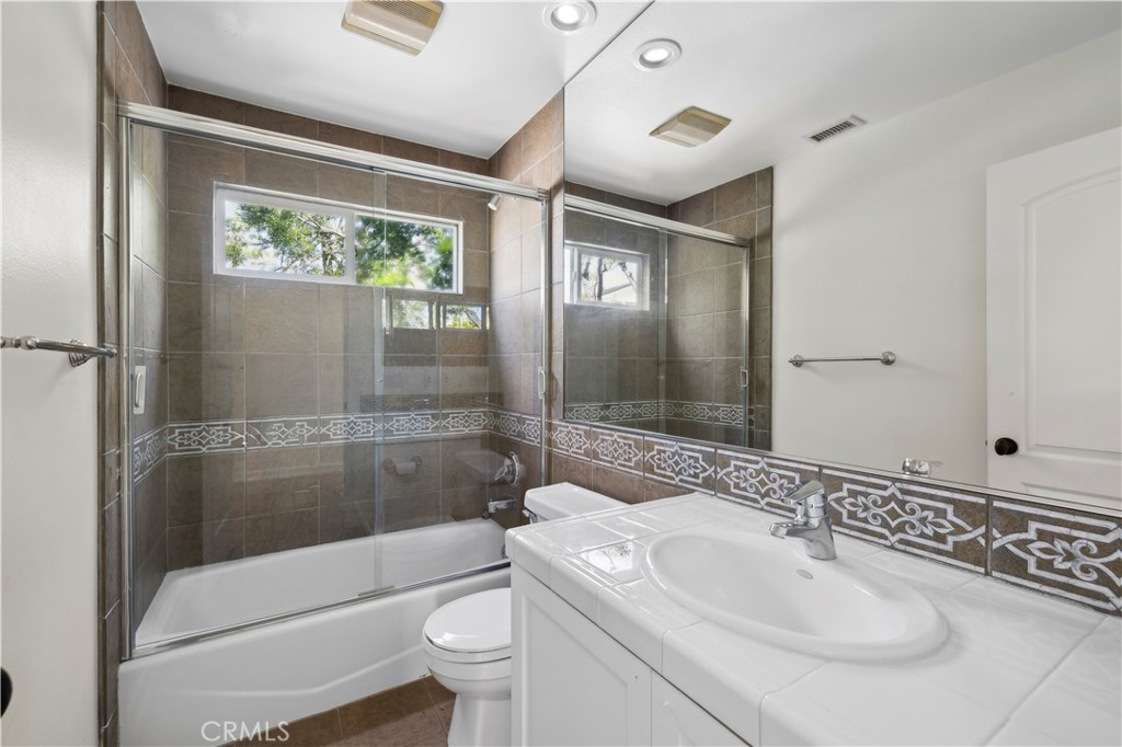 509 Orchid Avenue, Corona Del Mar CA 92625 - photo 18