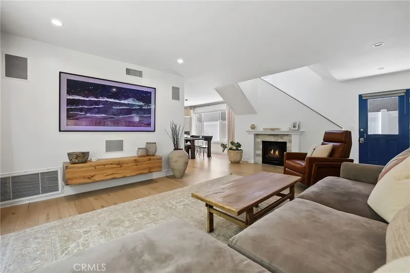 511 1/2 Fernleaf Avenue, Corona Del Mar, CA 92625