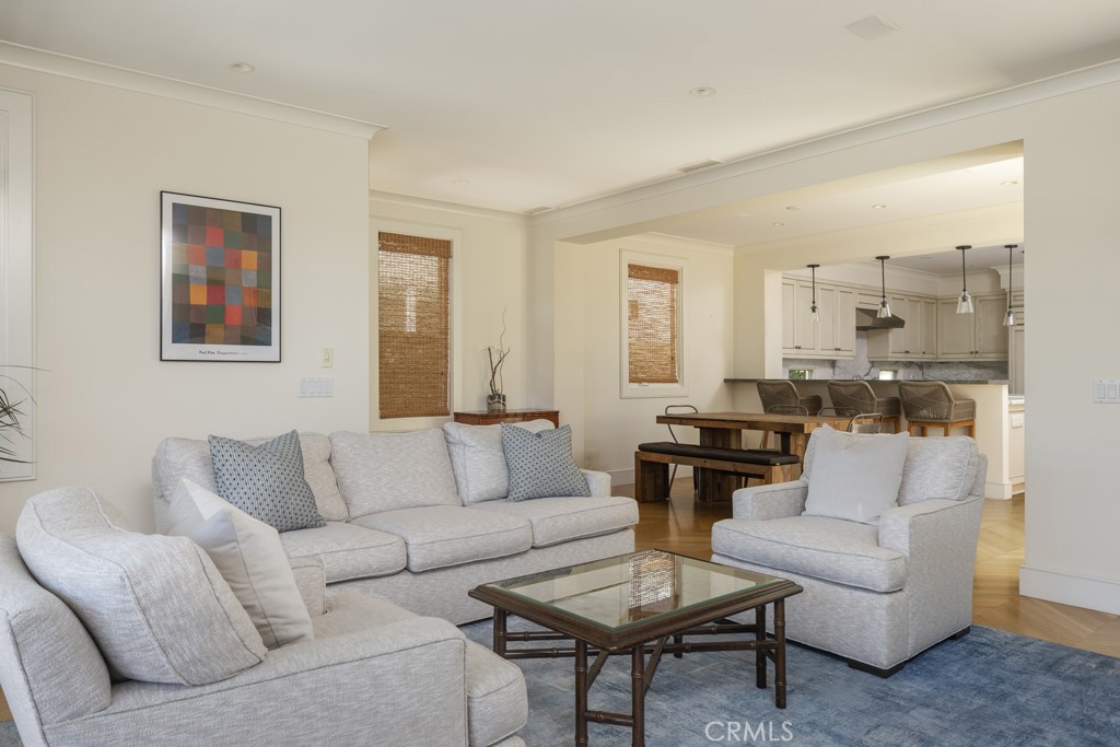 512 Avocado Avenue, Corona Del Mar CA 92625 - photo 4