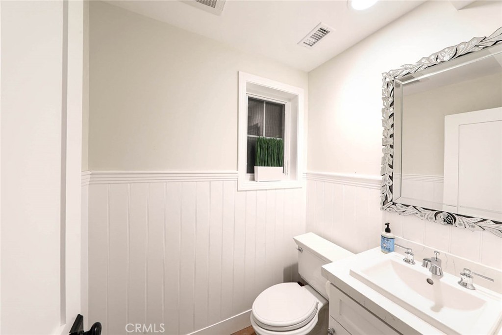 512 Jasmine Avenue, Corona Del Mar CA 92625 - photo 8