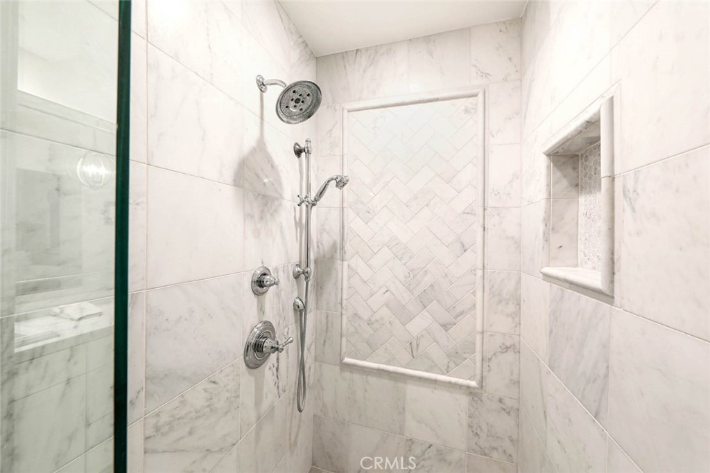 512 Jasmine Avenue, Corona Del Mar CA 92625 - photo 14