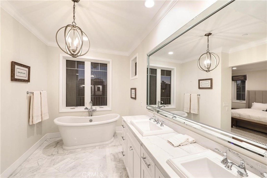 512 Jasmine Avenue, Corona Del Mar CA 92625 - photo 15
