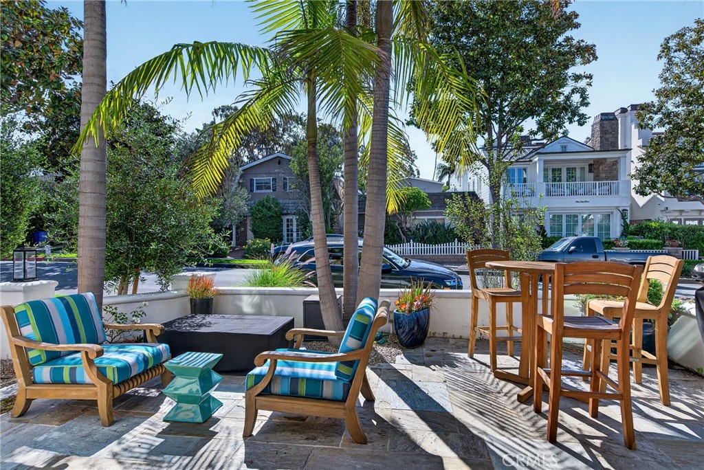 517 Fernleaf, Corona Del Mar CA 92625 - photo 1
