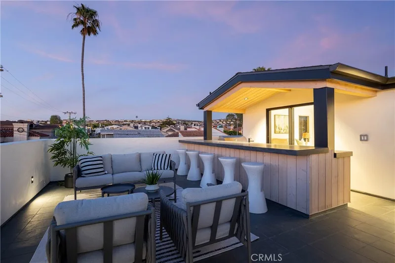 519 1/2 Narcissus Avenue, Corona Del Mar, CA 92625