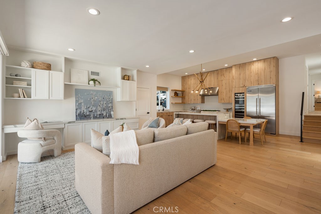 Lower Level #A - 520 Iris, Corona Del Mar CA 92625 - photo 6