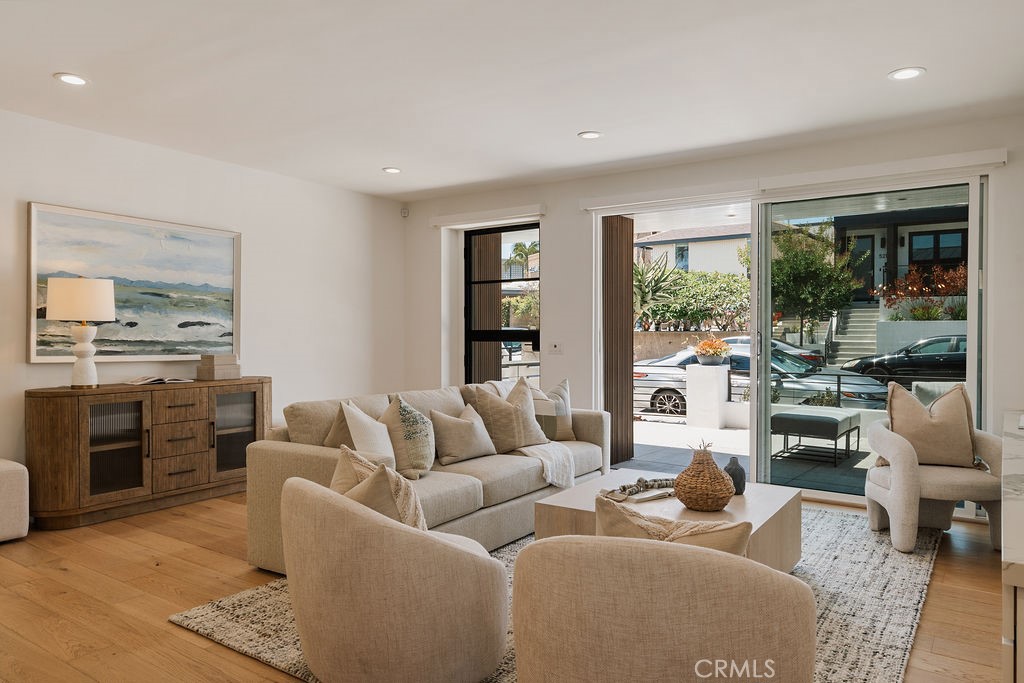 Lower Level #A - 520 Iris, Corona Del Mar CA 92625 - photo 19