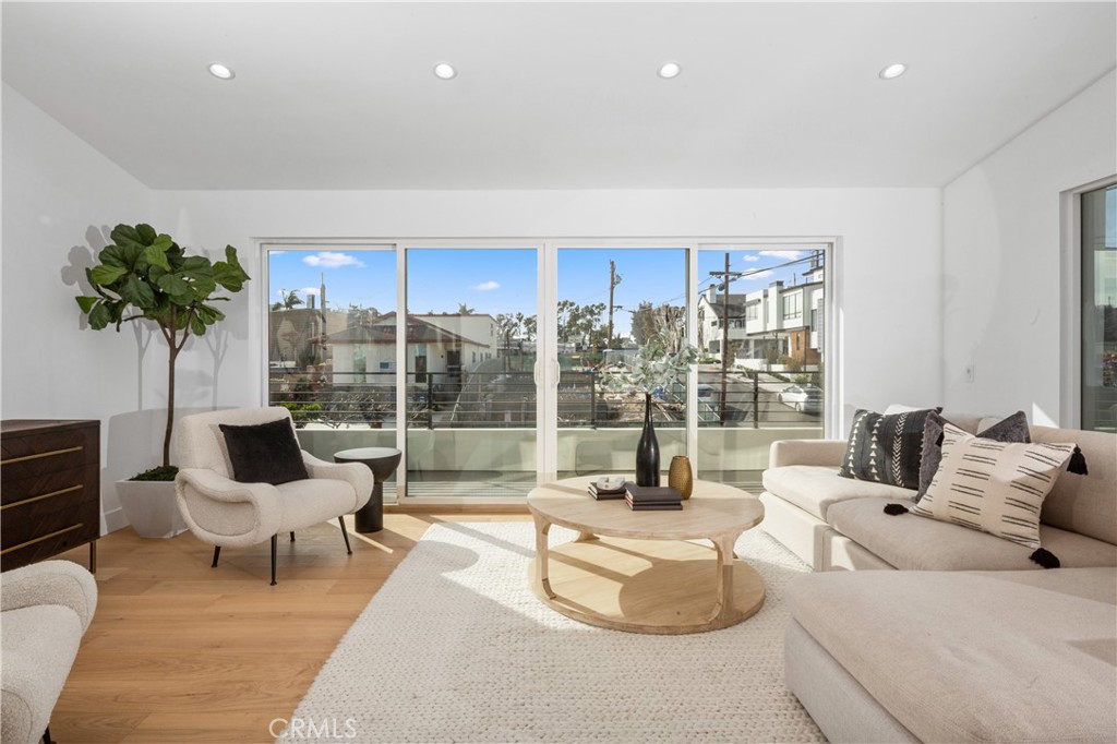 Upper Level #B - 520 Iris, Corona Del Mar CA 92625 - photo 62