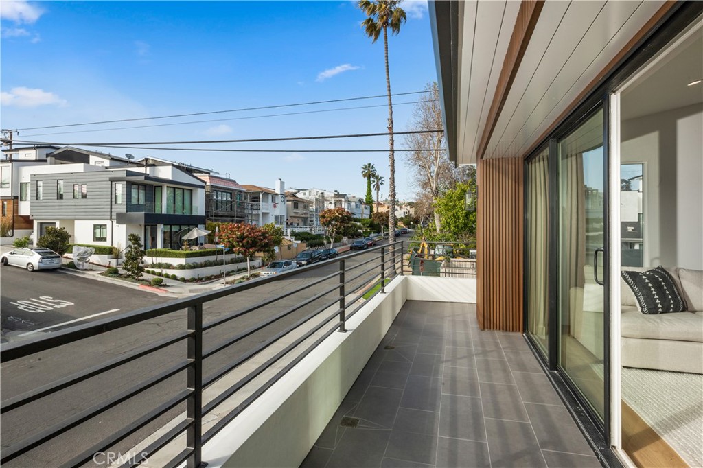 Upper Level #B - 520 Iris, Corona Del Mar CA 92625 - photo 65