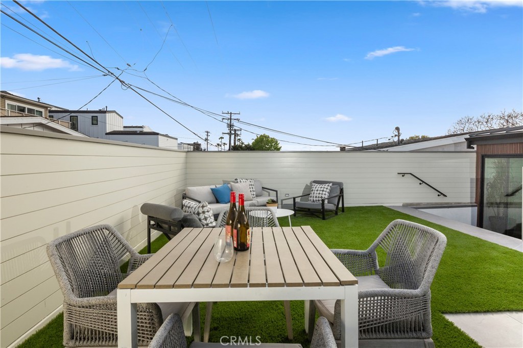 Upper Level #B - 520 Iris, Corona Del Mar CA 92625 - photo 68