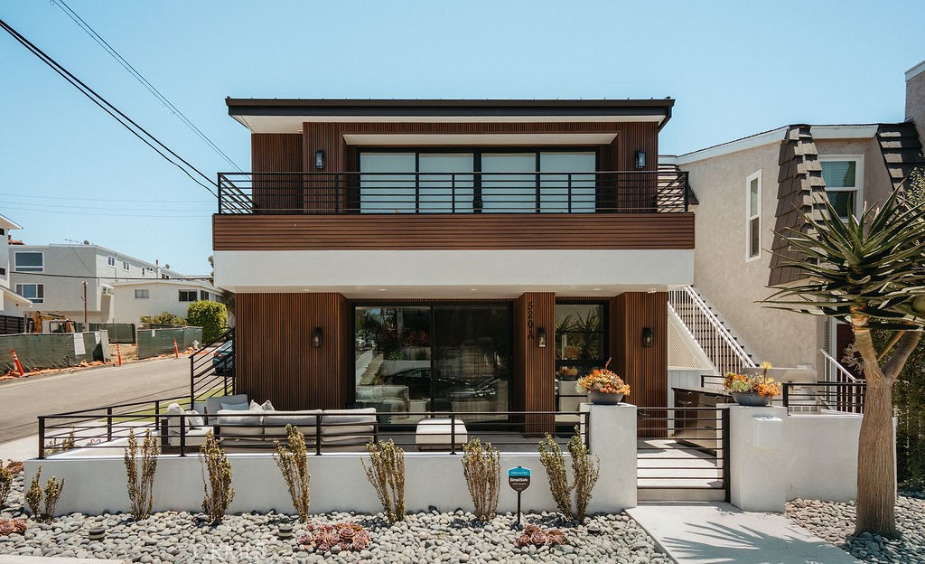 520 Iris, Corona Del Mar CA 92625 - photo 2