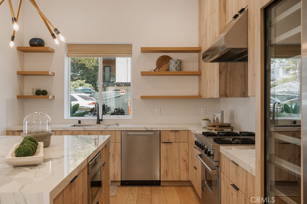 Lower Level #A - 520 Iris, Corona Del Mar CA 92625 - photo 14