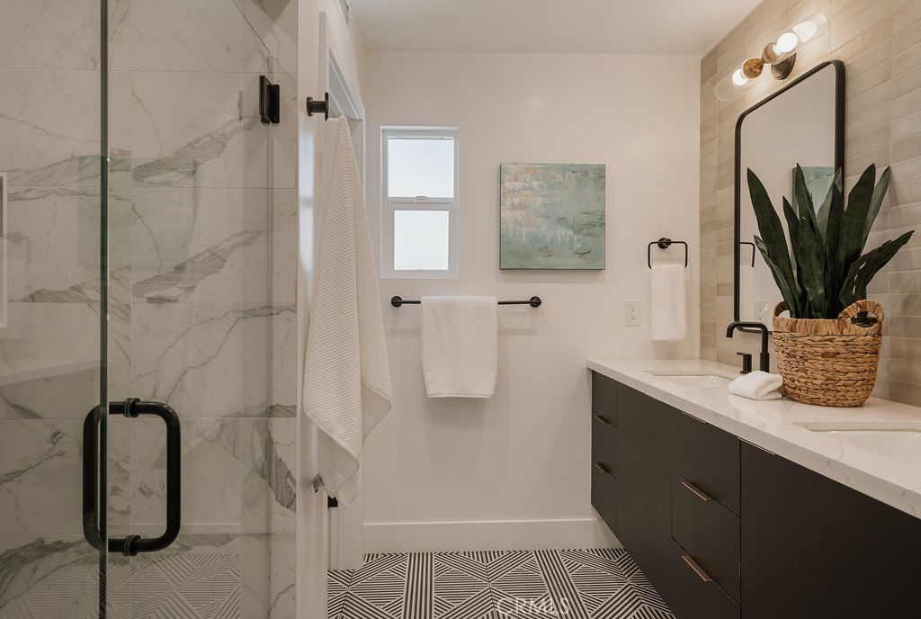 Lower Level #A - 520 Iris, Corona Del Mar CA 92625 - photo 36