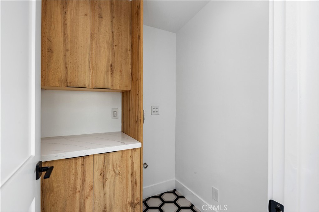 Upper Level #B - 520 Iris, Corona Del Mar CA 92625 - photo 49