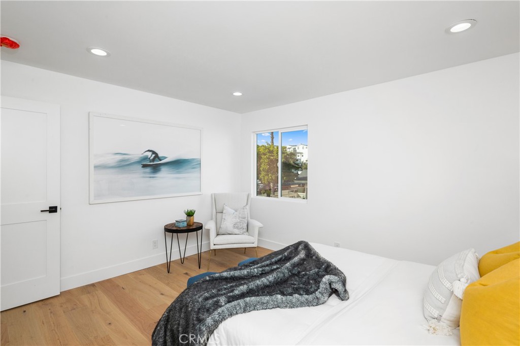 Upper Level #B - 520 Iris, Corona Del Mar CA 92625 - photo 54