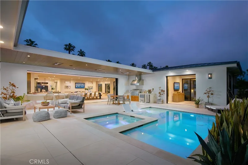 521 Angelita, Corona Del Mar, CA 92625