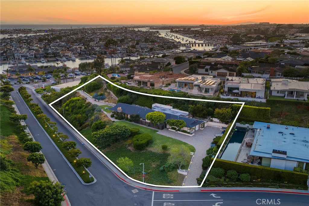 Largest Lot in Irvine Terrace @ ~.82 Acres - 525 El Paseo Drive, Corona Del Mar CA 92625 - photo 5