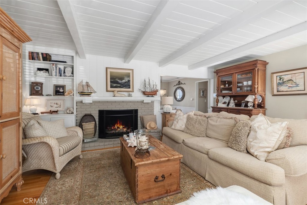 525 Hazel Drive, Corona Del Mar CA 92625 - photo 6