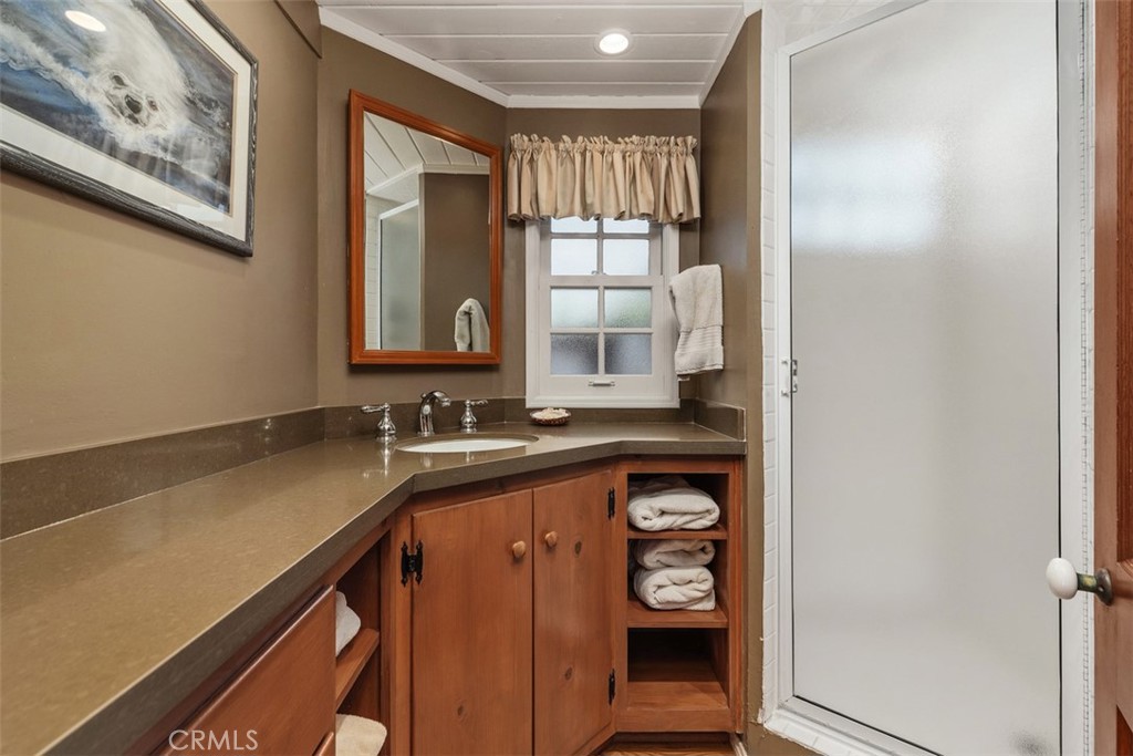525 Hazel Drive, Corona Del Mar CA 92625 - photo 16
