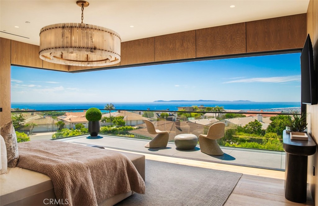 53 Montecito Drive, Corona Del Mar CA 92625 - photo 3