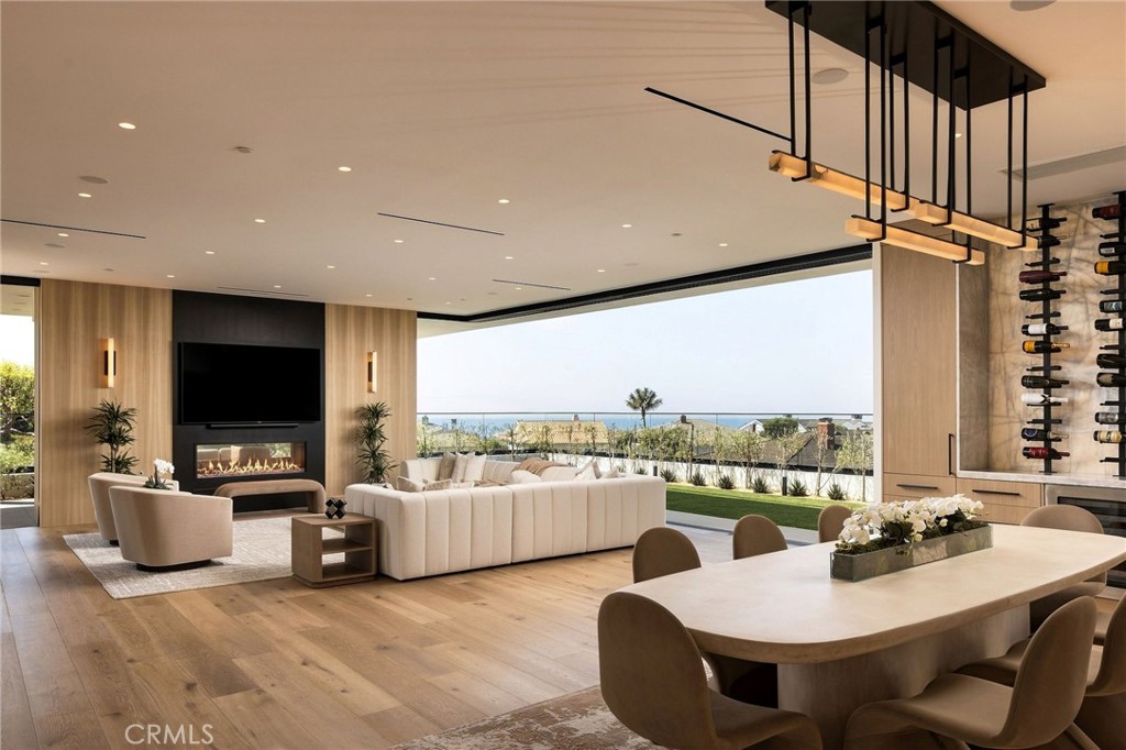53 Montecito Drive, Corona Del Mar CA 92625 - photo 24