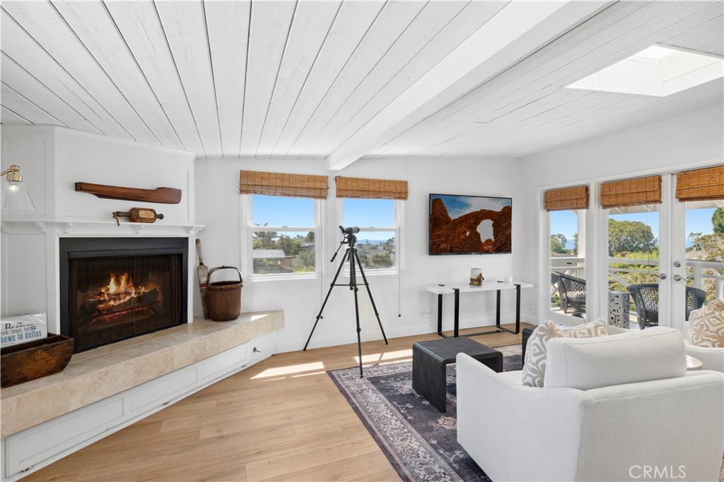 540 De Anza Drive, Corona Del Mar CA 92625 - photo 10