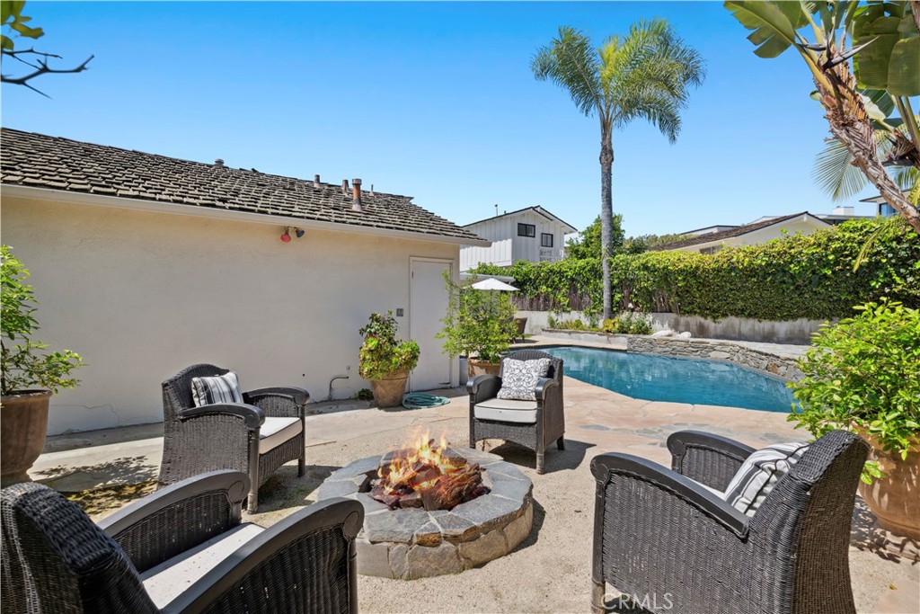 540 De Anza Drive, Corona Del Mar CA 92625 - photo 17