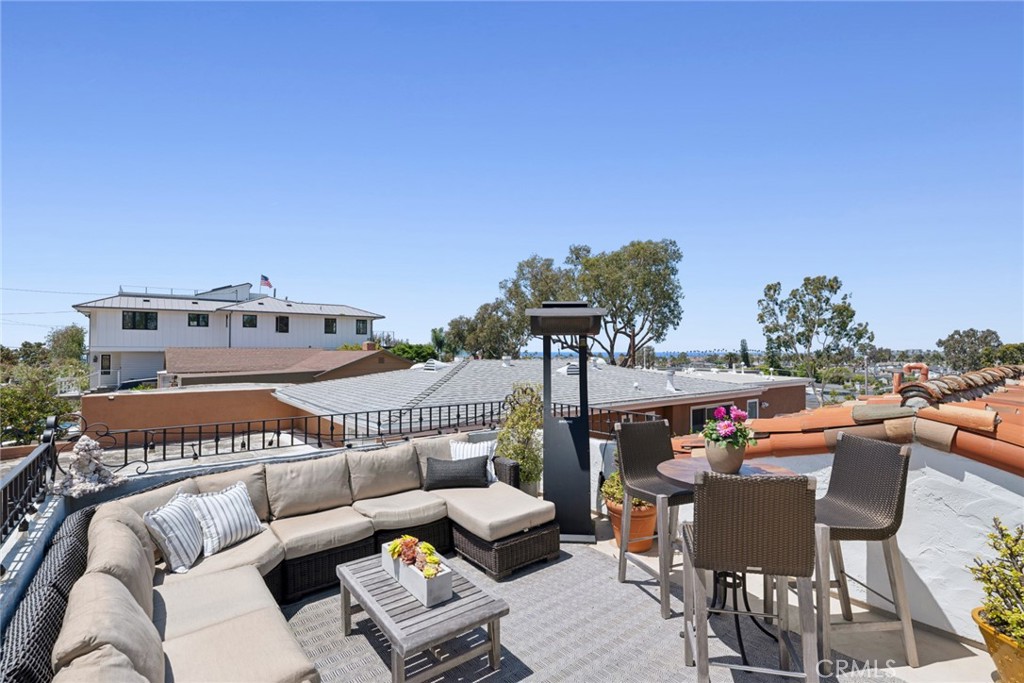 Upper patio deck - 541 Hazel, Corona Del Mar CA 92625 - photo 22