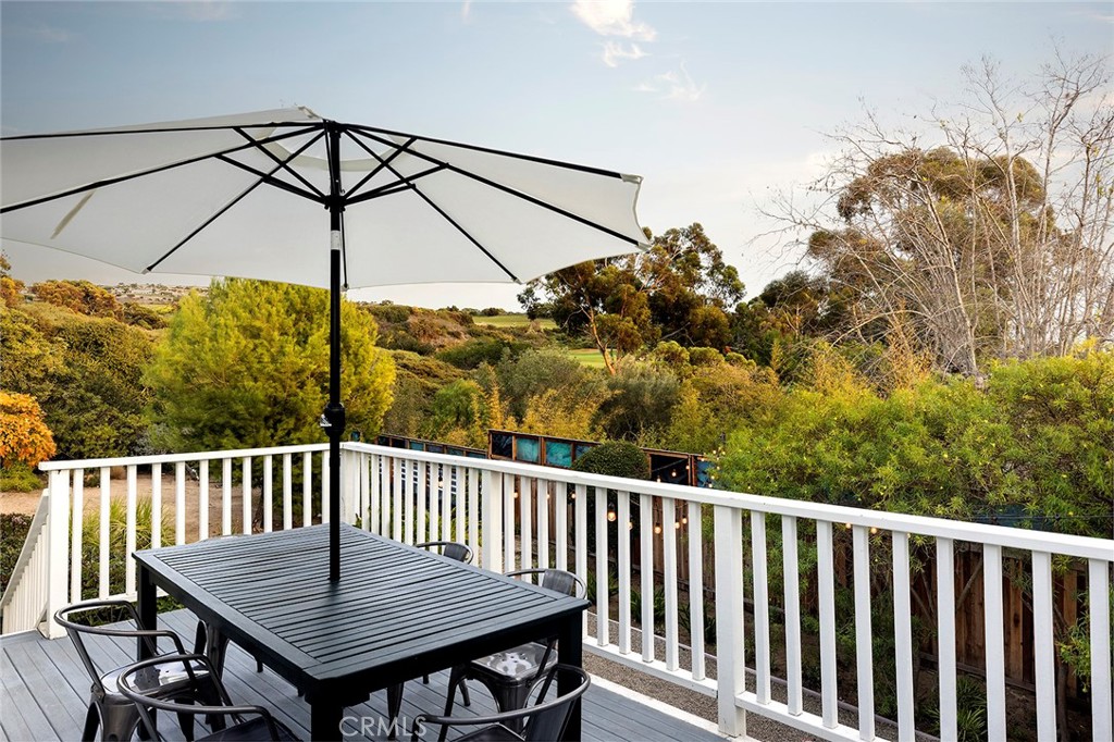 564 Seaward Road, Corona Del Mar CA 92625 - photo 1