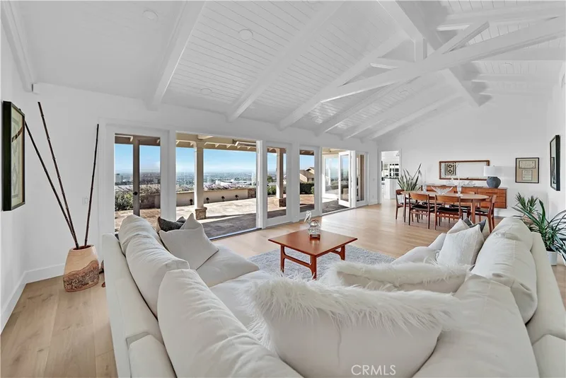 59 Cambria Drive, Corona Del Mar, CA 92625
