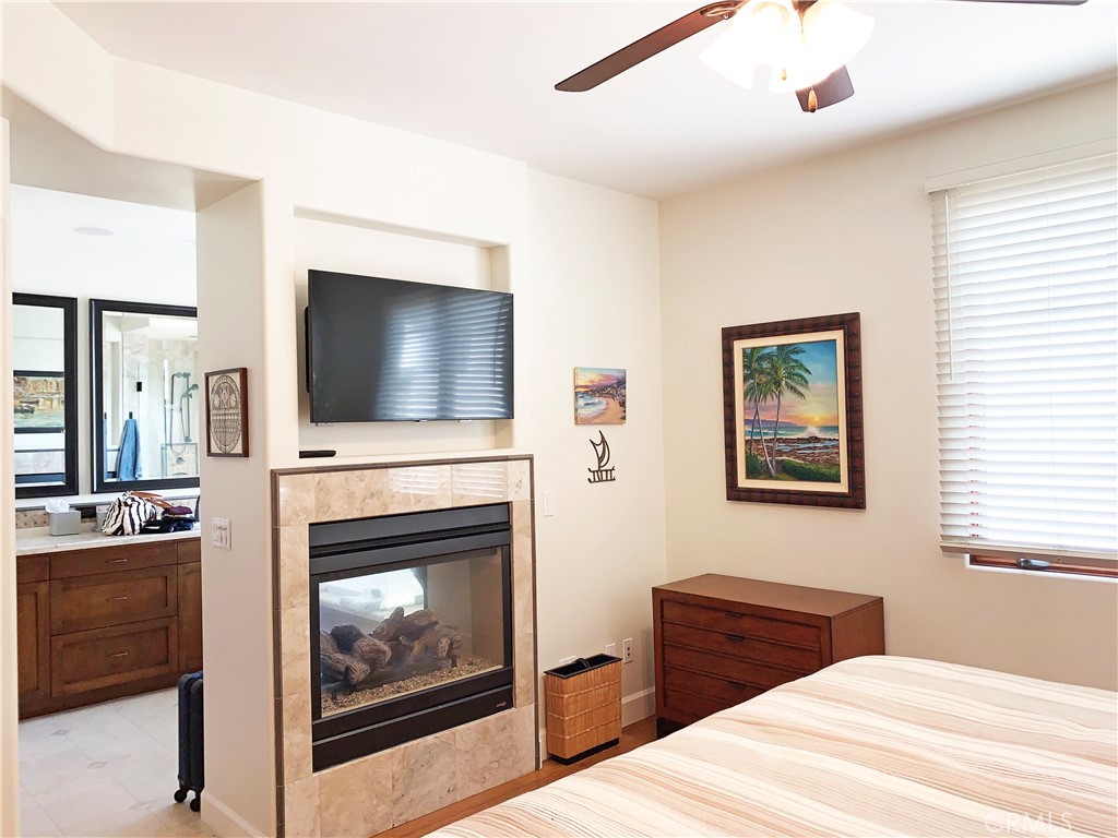 601 #1/2 Poinsettia, Corona Del Mar CA 92625 - photo 15