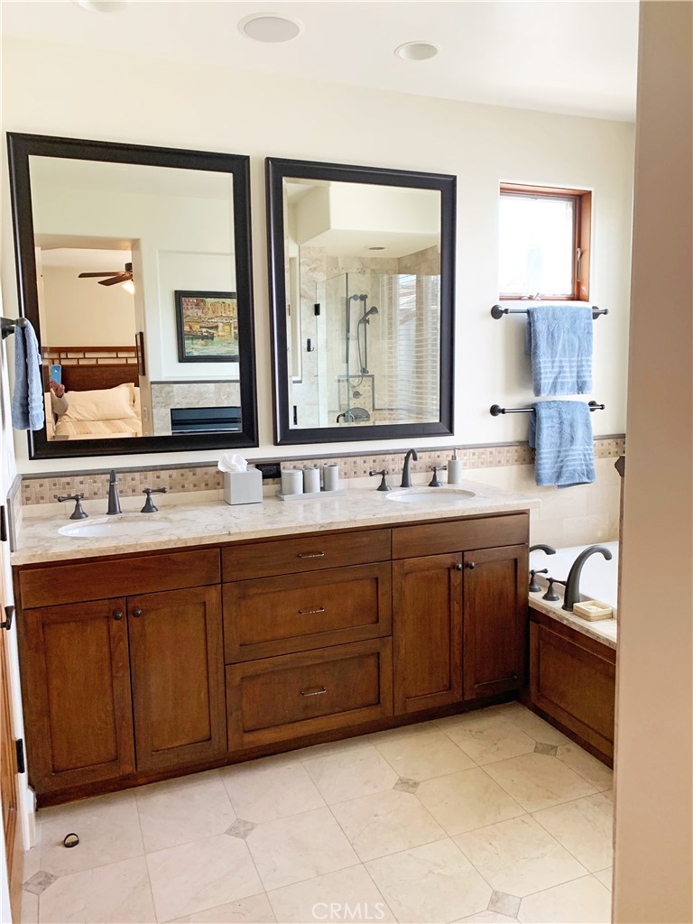 601 #1/2 Poinsettia, Corona Del Mar CA 92625 - photo 20