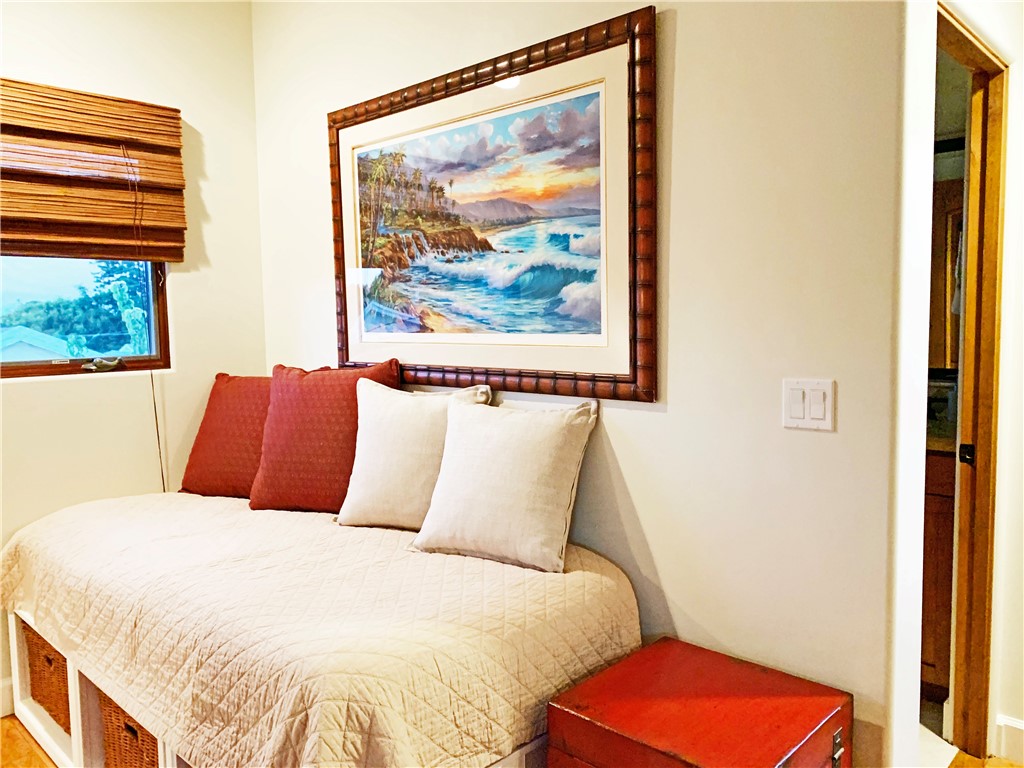 601 #1/2 Poinsettia, Corona Del Mar CA 92625 - photo 22