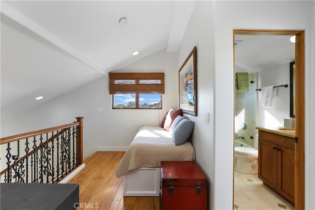 601 #1/2 Poinsettia, Corona Del Mar CA 92625 - photo 23
