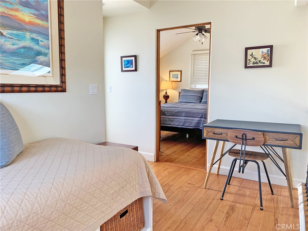 601 #1/2 Poinsettia, Corona Del Mar CA 92625 - photo 24