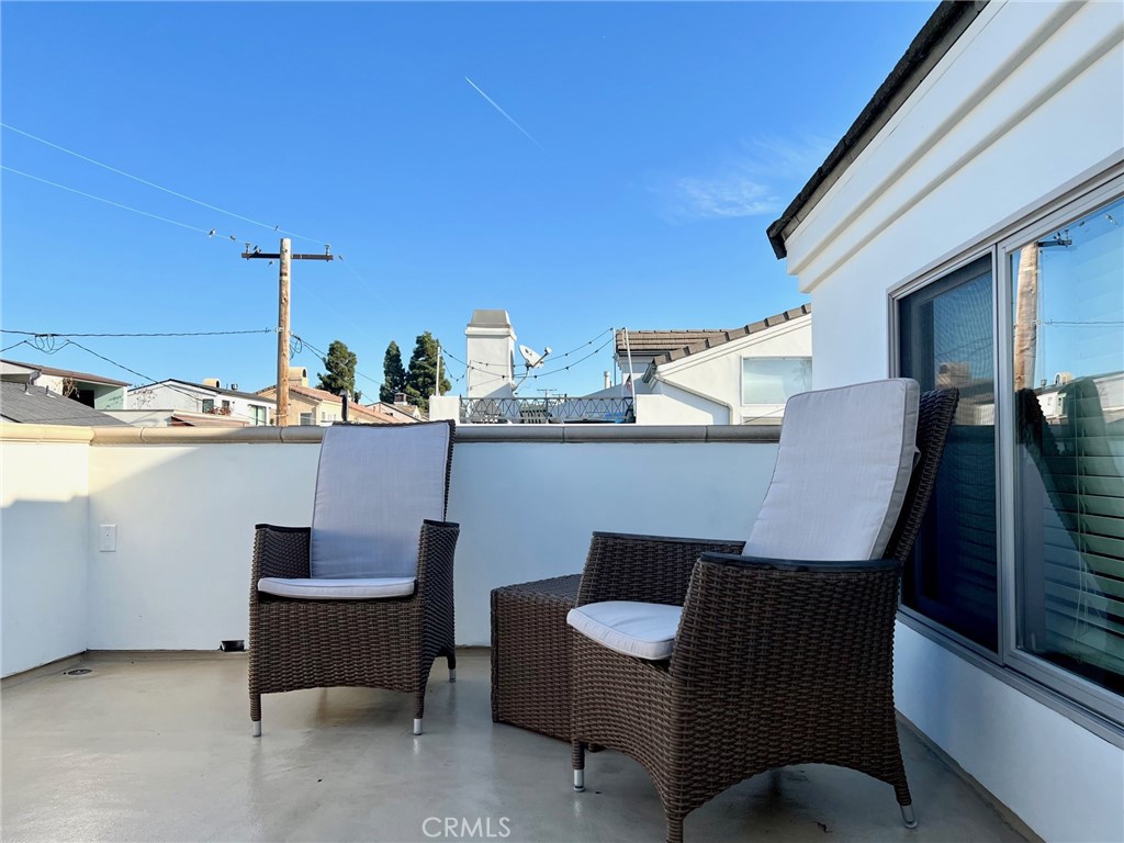 601 #1/2 Poinsettia, Corona Del Mar CA 92625 - photo 29