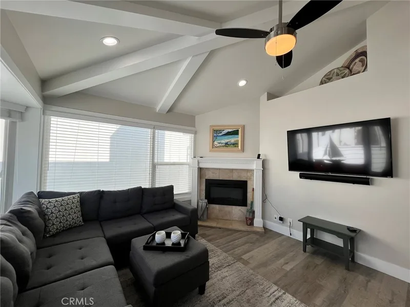 602 1/2 Narcissus Avenue, Corona Del Mar, CA 92625