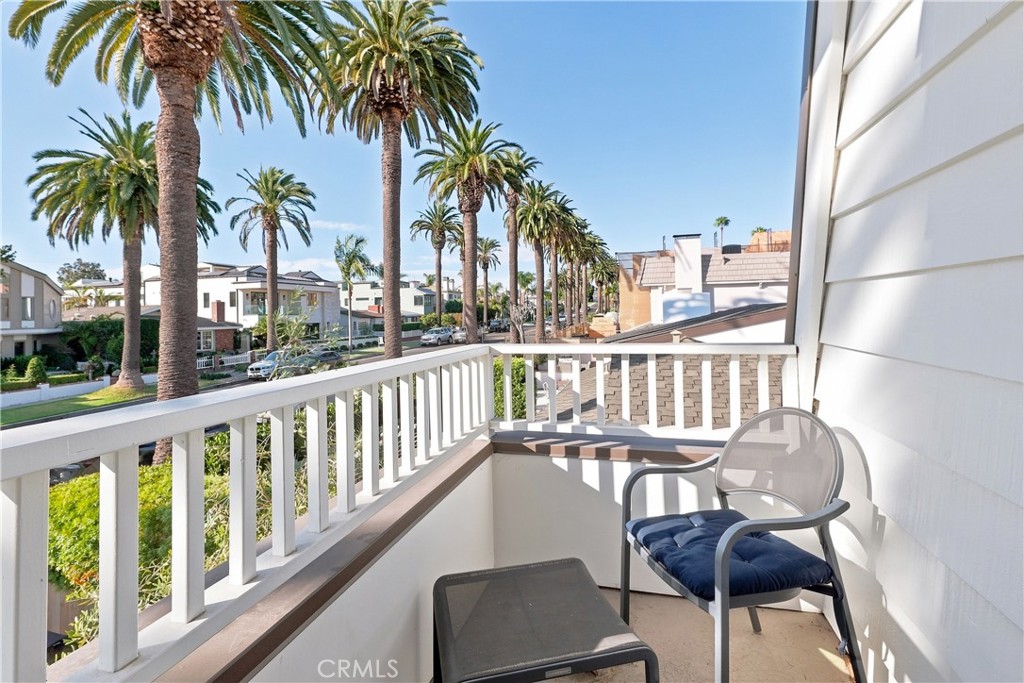 Here is the view from the balcony off the primary suite. - 602 602.5 Marguerite 2, Corona Del Mar CA 92625 - photo 14