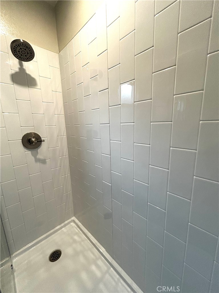 602 Begonia B, Corona Del Mar CA 92625 - photo 11