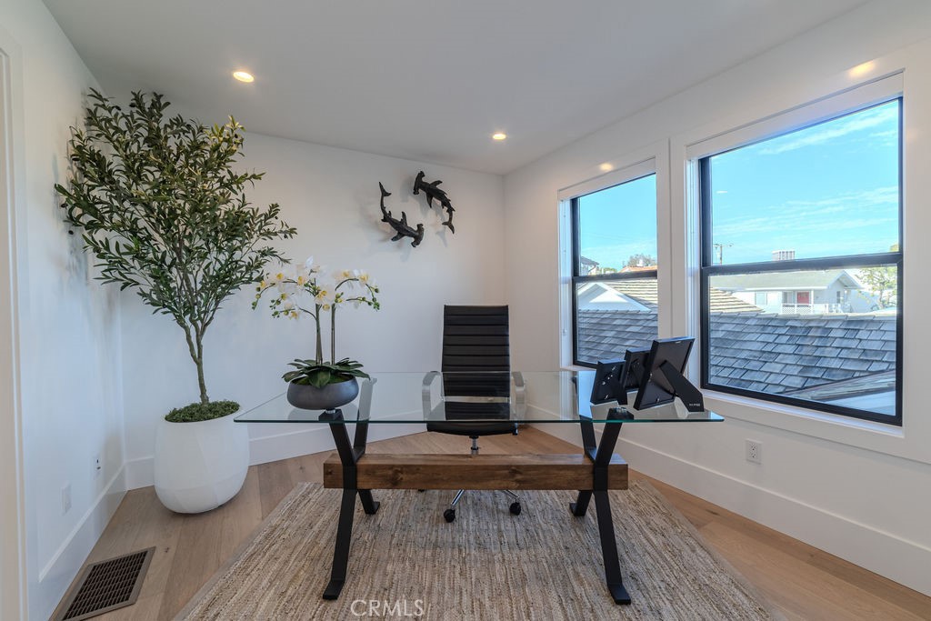 603 Acacia Avenue A, Corona Del Mar CA 92625 - photo 24