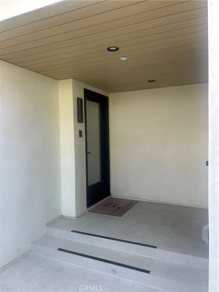 612.5 Begonia Avenue, Corona Del Mar CA 92625 - photo 3