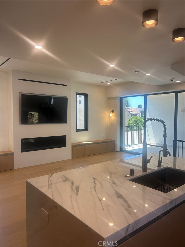 612.5 Begonia Avenue, Corona Del Mar CA 92625 - photo 8