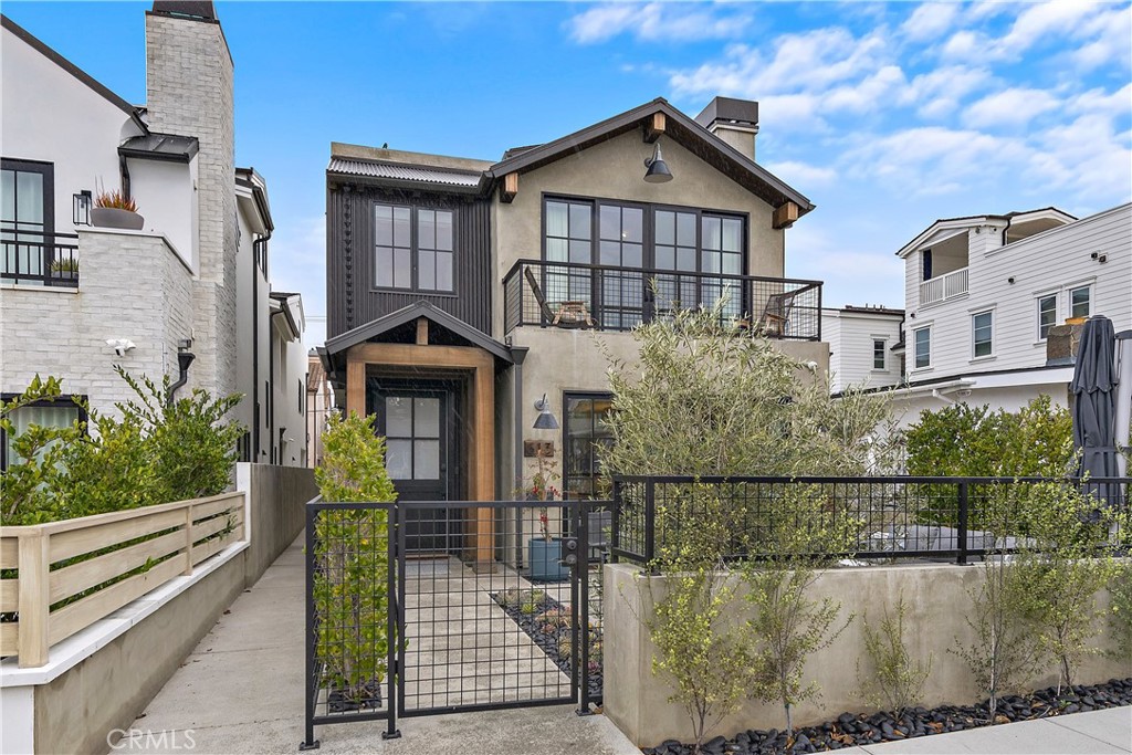 613 Narcissus Avenue, Corona Del Mar CA 92625 - photo 1