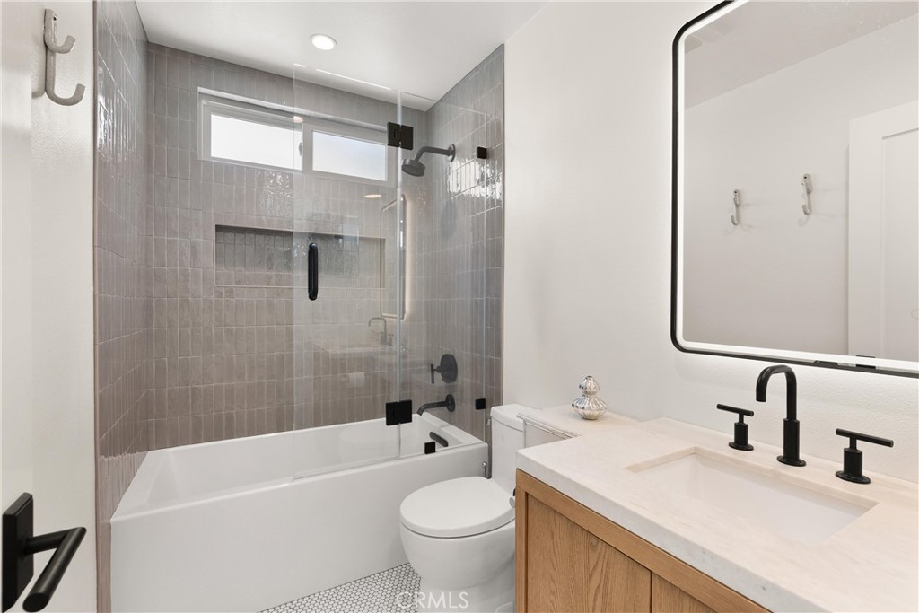 617 1/2 Acacia Avenue, Corona Del Mar CA 92625 - photo 9