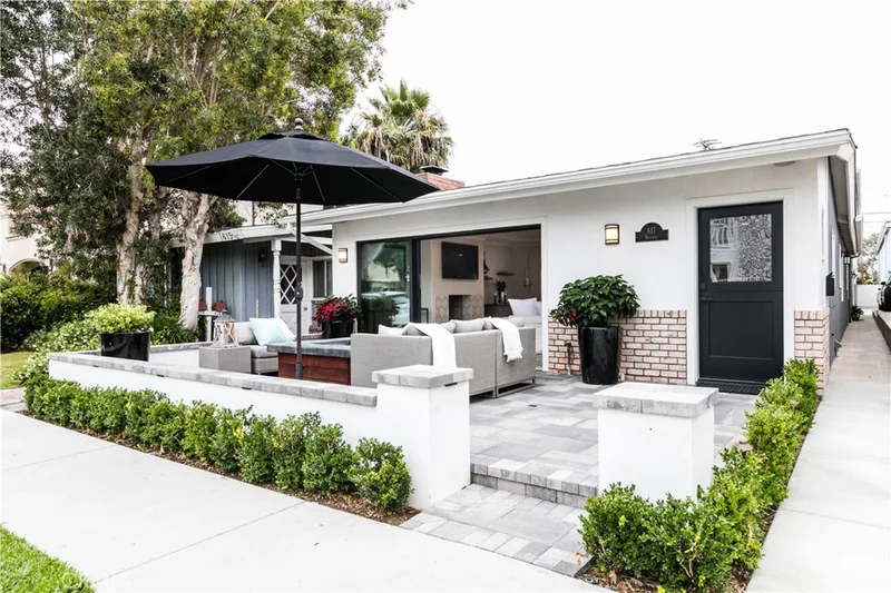 617 Begonia Avenue, Corona Del Mar, CA 92625