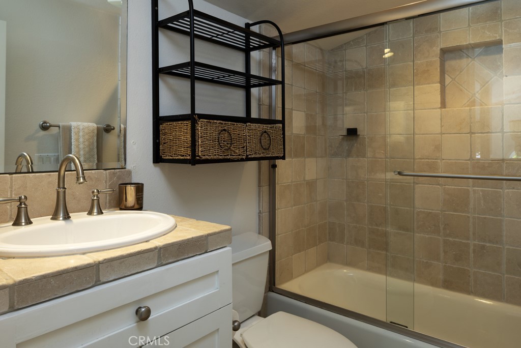 618 Iris B, Corona Del Mar CA 92625 - photo 18