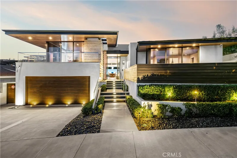 621 Malabar Drive, Corona Del Mar