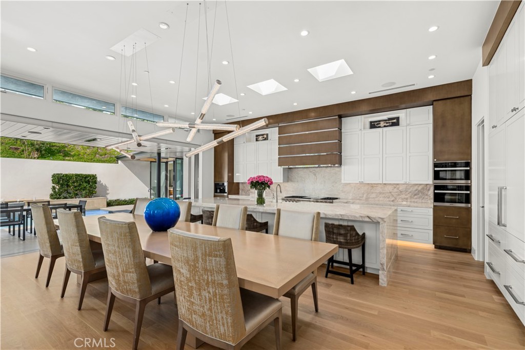 621 Malabar Drive, Corona Del Mar CA 92625 - photo 8