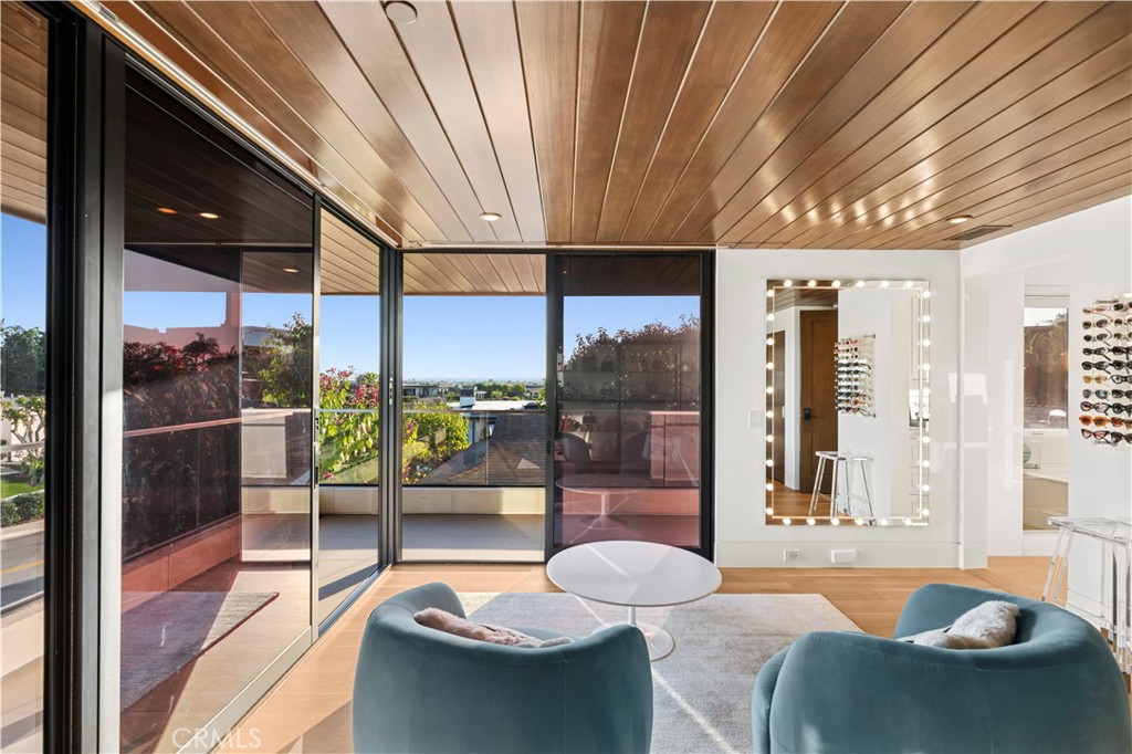 621 Malabar Drive, Corona Del Mar CA 92625 - photo 23