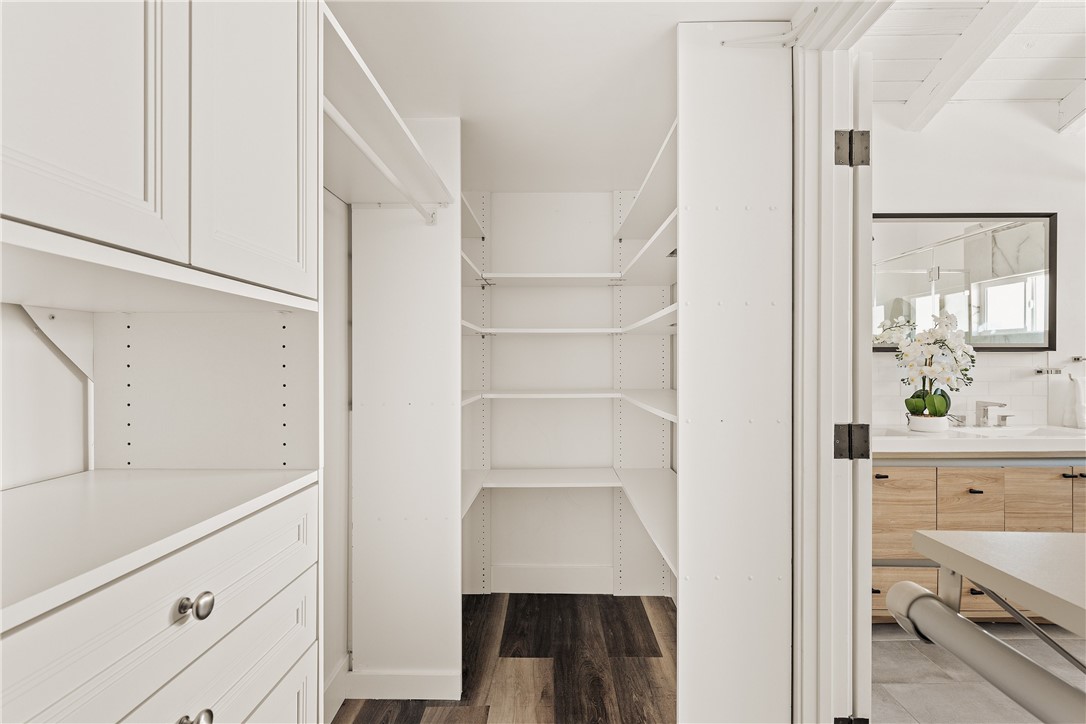 Walk-In Closet in Primary - 702 1/2 Acacia Avenue, Corona Del Mar CA 92625 - photo 14